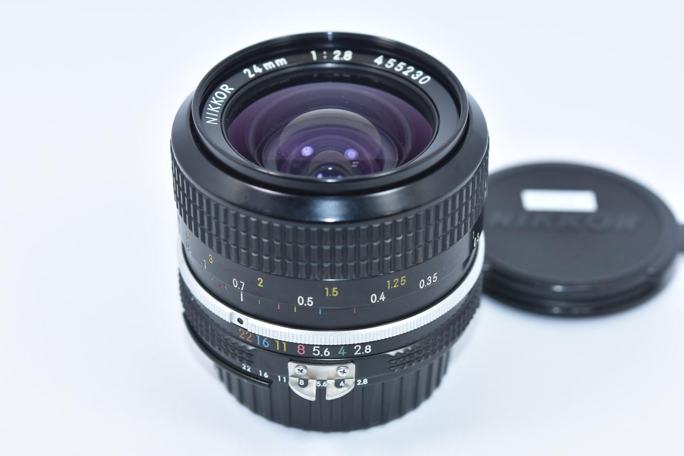 NEW NIKKOR 24mm F2.8 Ai改