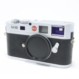 Leica M8.2 シルバークロームボディ