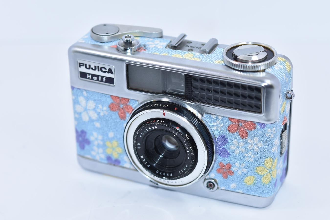 【リメイクカメラ】 FUJICA Half【FUJINON 2.8cm F2.8 レンズ搭載】