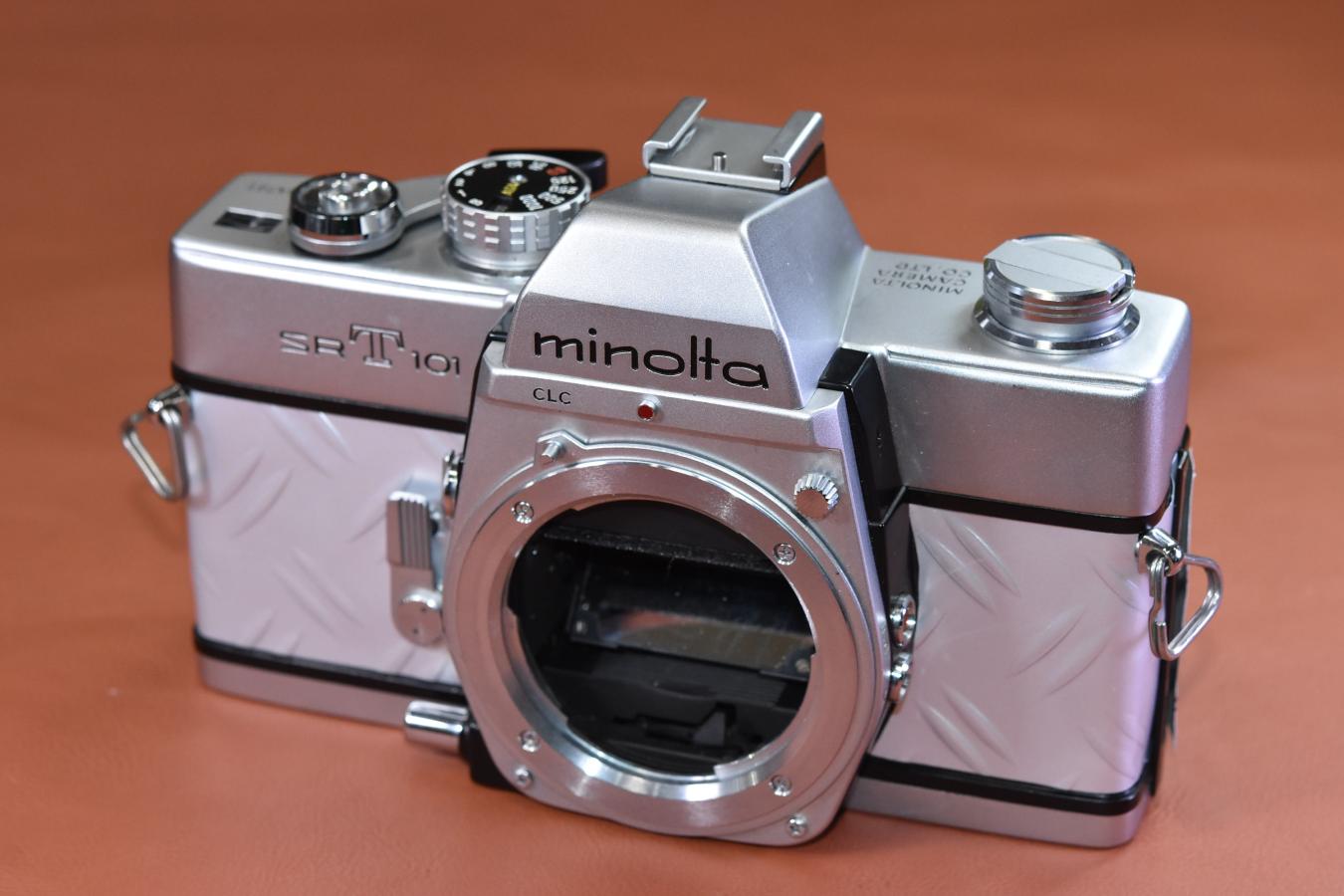 【リメイクカメラ】minolta SRT101 Silver【モルト交換済】