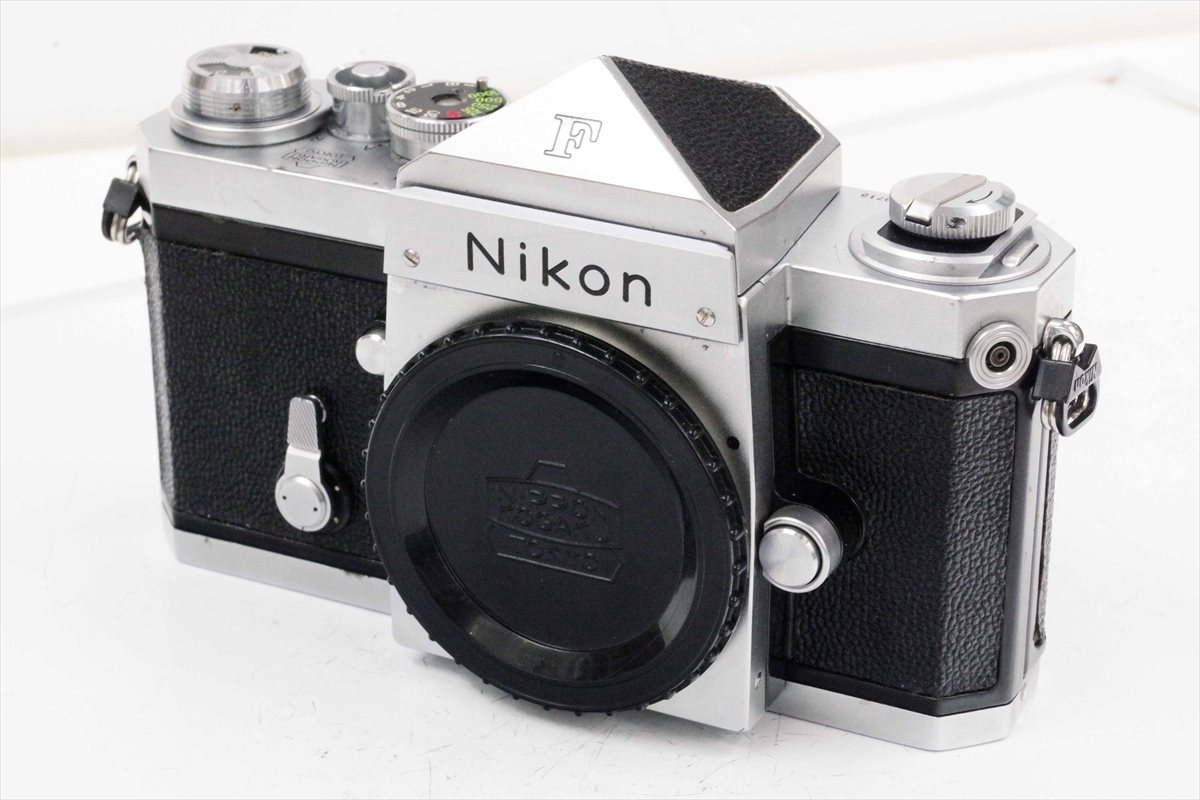 ニコン F アイレベル 642万台