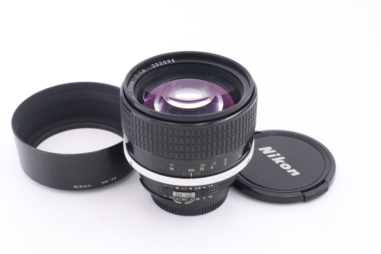 Nikon NIKKOR 85mm F/1.4 Ai-S ニコン MFレンズ