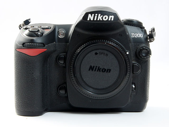 D200