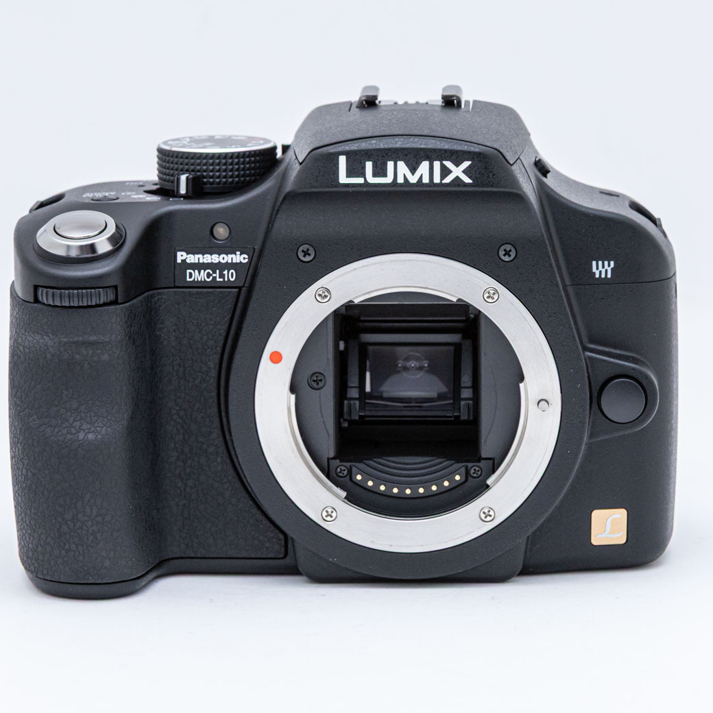 DMC-L10