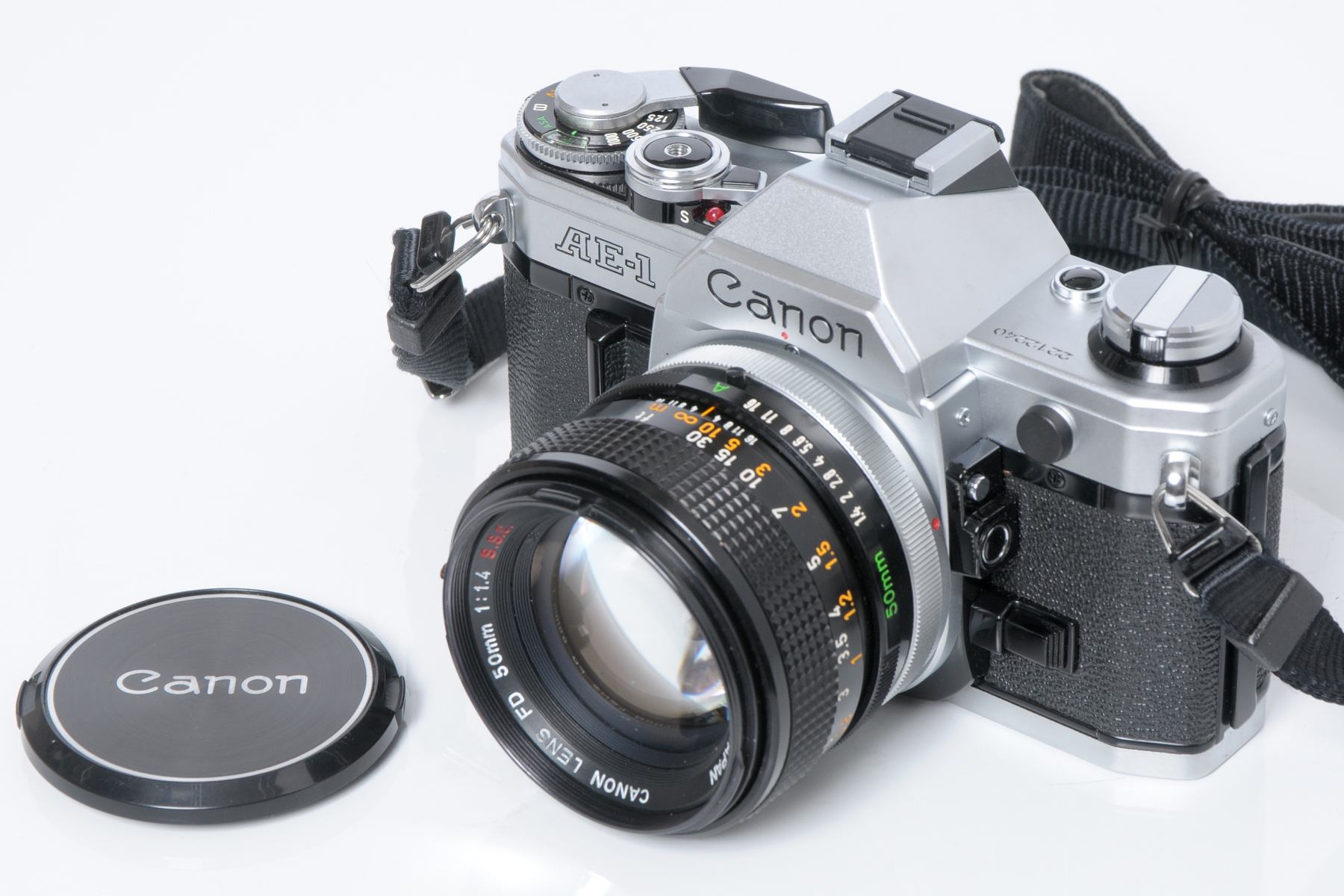 Canon AE-1 Silver FD50/1.4 S.S.C.つき