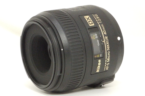ニコン AF-S DX Micro NIKKOR 40mm F2.8G フード付 新品同様