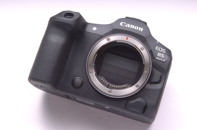EOS R5 Mark II ボディ