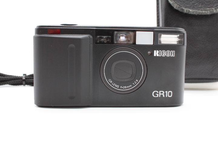 <<専用ポーチ付き!!>>【良品】RICOH リコー GR10 #LE2025396