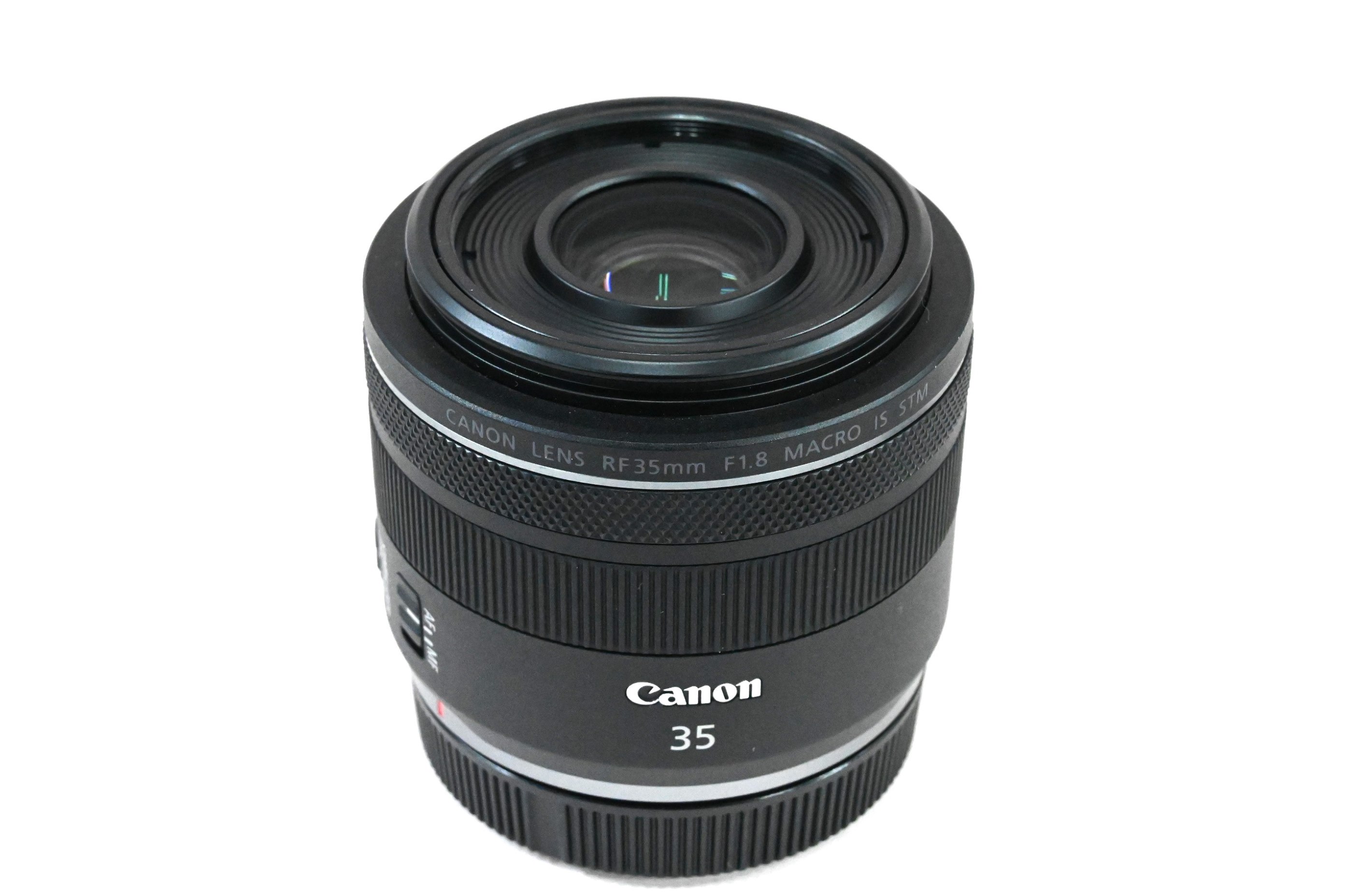 Canon RF 35mm F1.8 マクロ IS STM