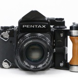 ペンタックス67TTL、SMCP67 105mmF2.4、グリップ付
