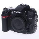 D7000