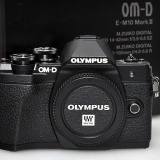 OM-D E-M10 Mark III ボディ [ブラック]