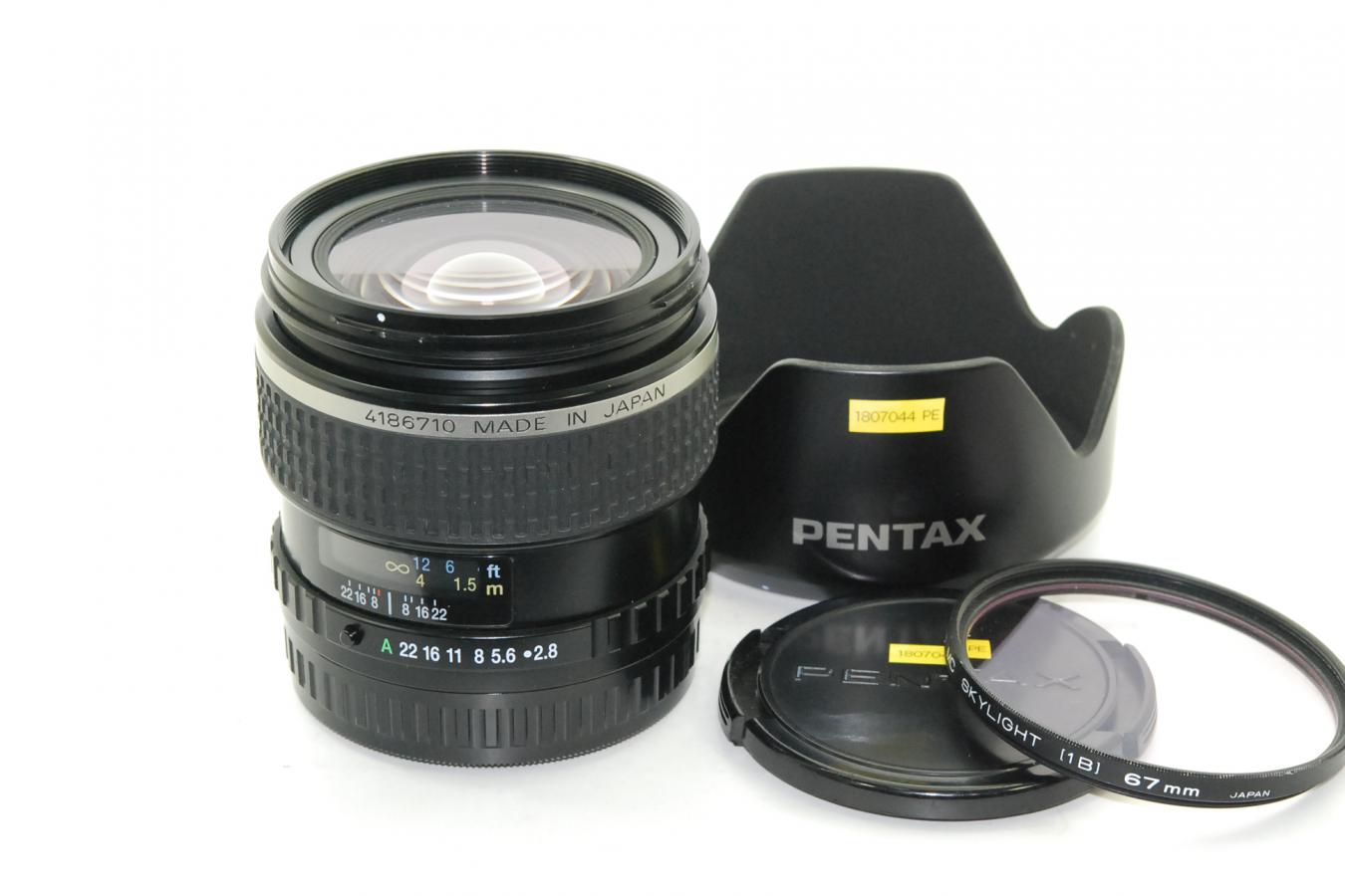 SMC PENTAX-FA 645 45mm F2.8 【純正フード、ケンコー製67mmMCスカイライトフィルター付】
