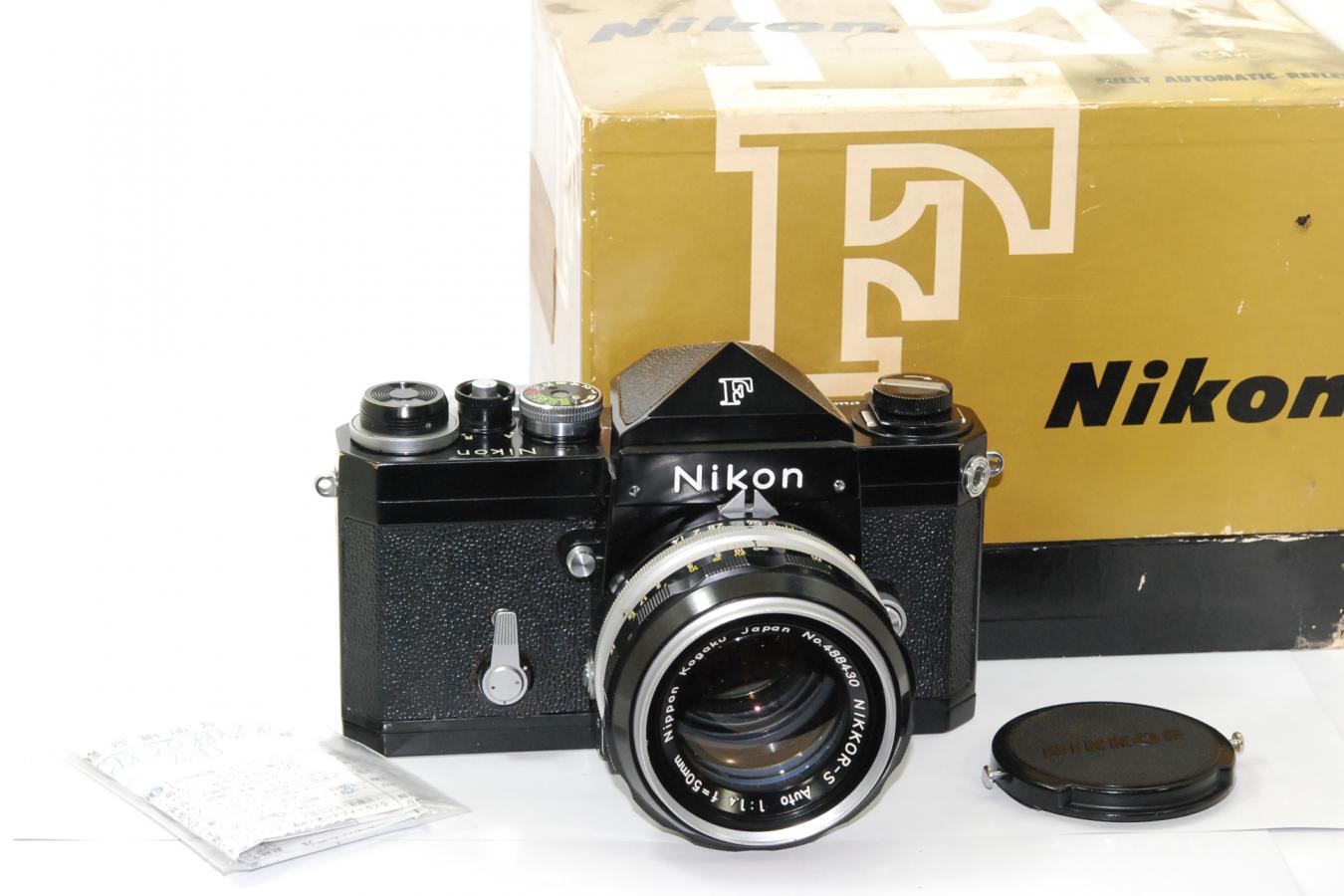 【コレクション向け】 Nikon F アイレベルブラック 676万台 NIKKOR-S Auto 50/1.4付 【整備済 純正ケース、元箱付】